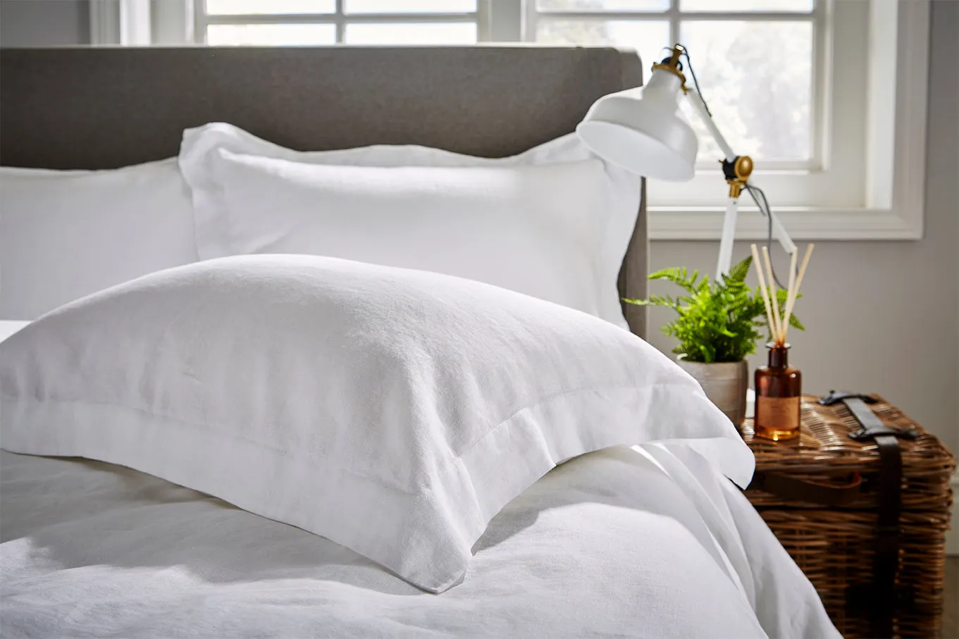 100% Linen White - Premium Package