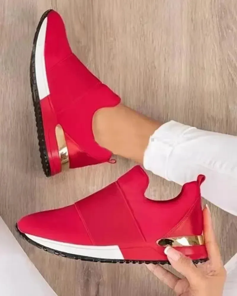2024 Women’s Vulcanized Sneakers – Breathable Flat-Heel Sport Shoes for Spring & Autumn