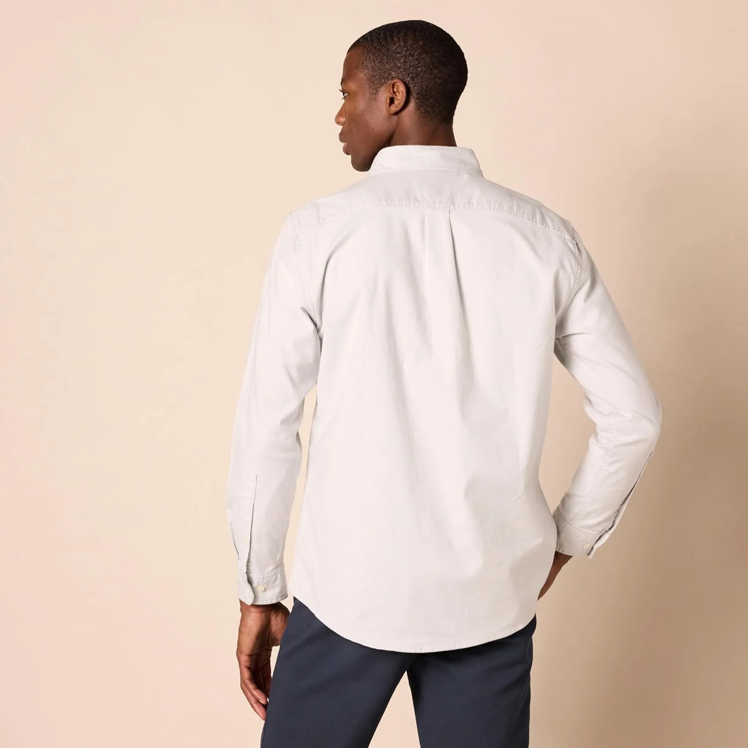 Amazon Essentials Men's Long-Sleeve Regular-Fit Stretch Oxford Shirt (Available in Big & Tall)