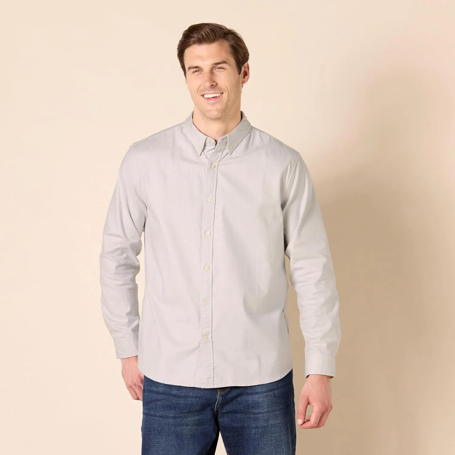 Amazon Essentials Men's Long-Sleeve Regular-Fit Stretch Oxford Shirt (Available in Big & Tall)