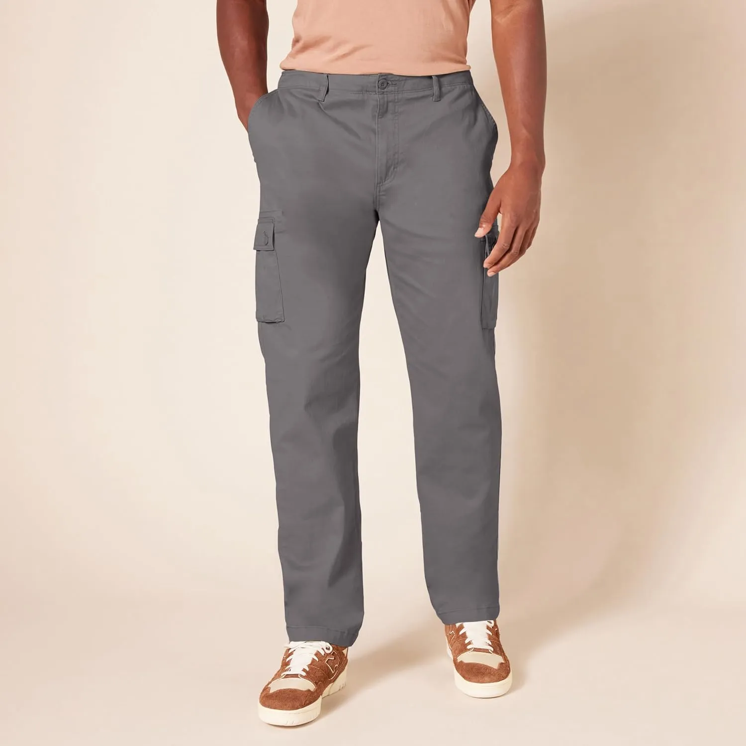 Amazon Essentials Men's Straight-Fit Stretch Cargo Pant (Available in Big & Tall)