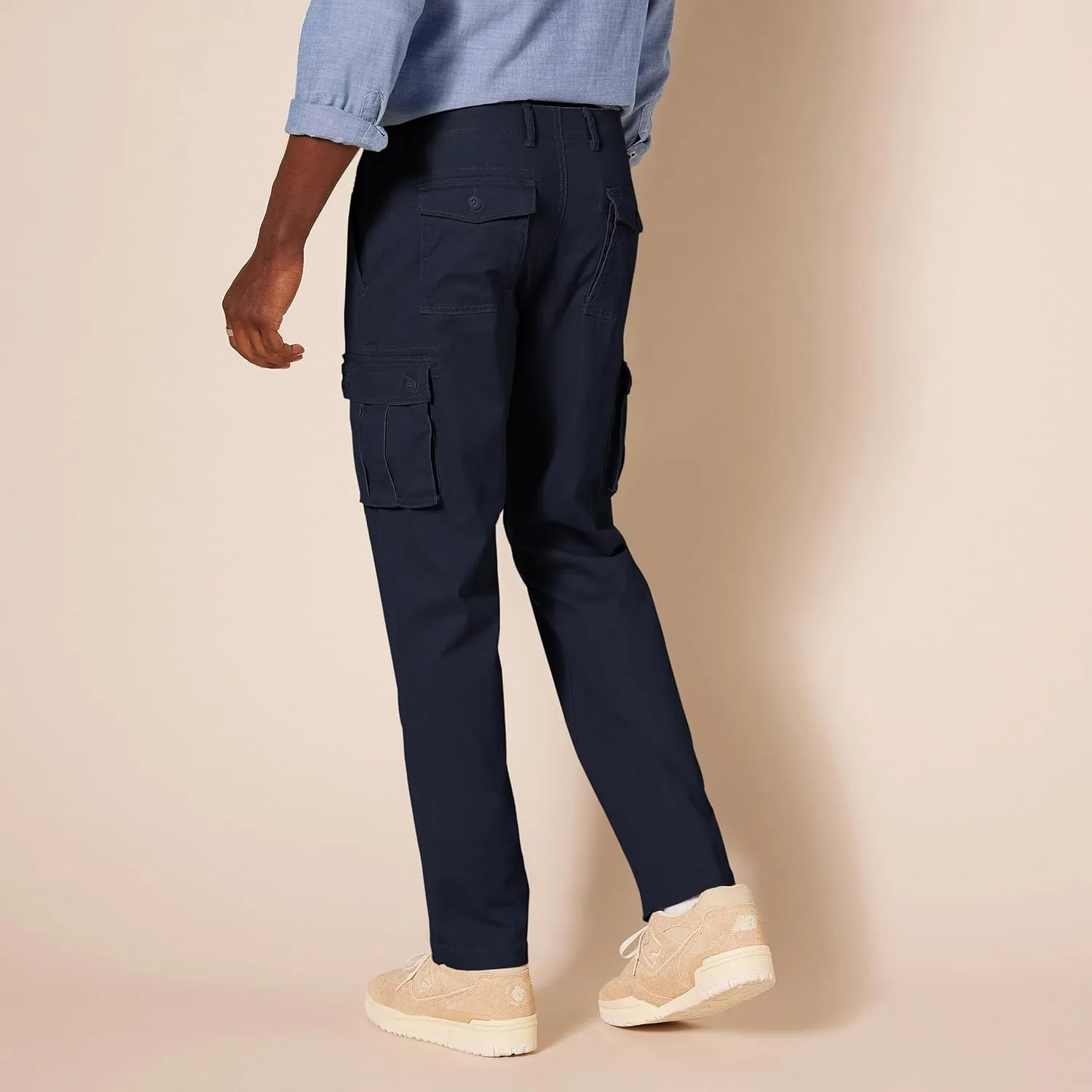 Amazon Essentials Men's Straight-Fit Stretch Cargo Pant (Available in Big & Tall)