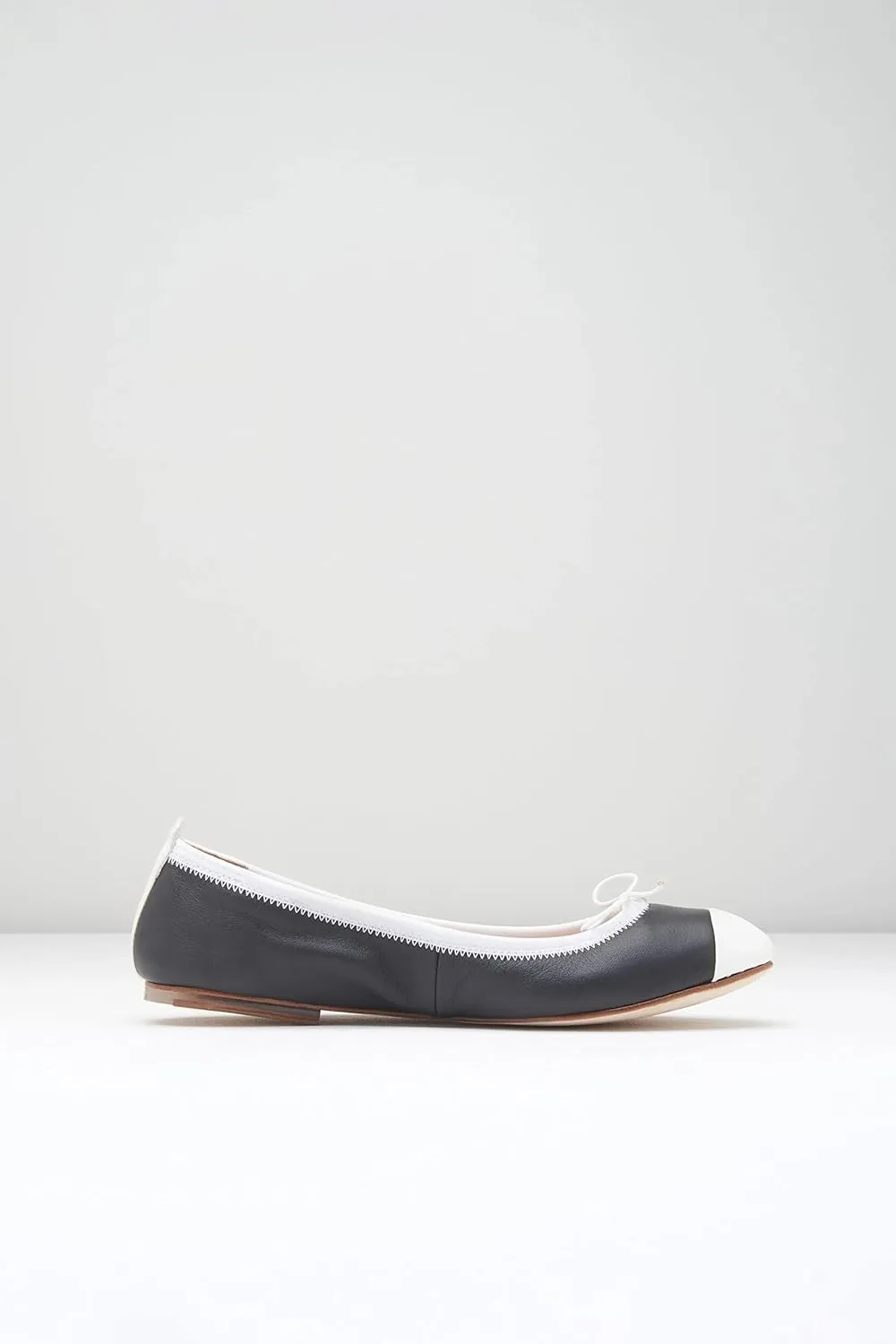 Bloch Women's Rigel Ballet Flat