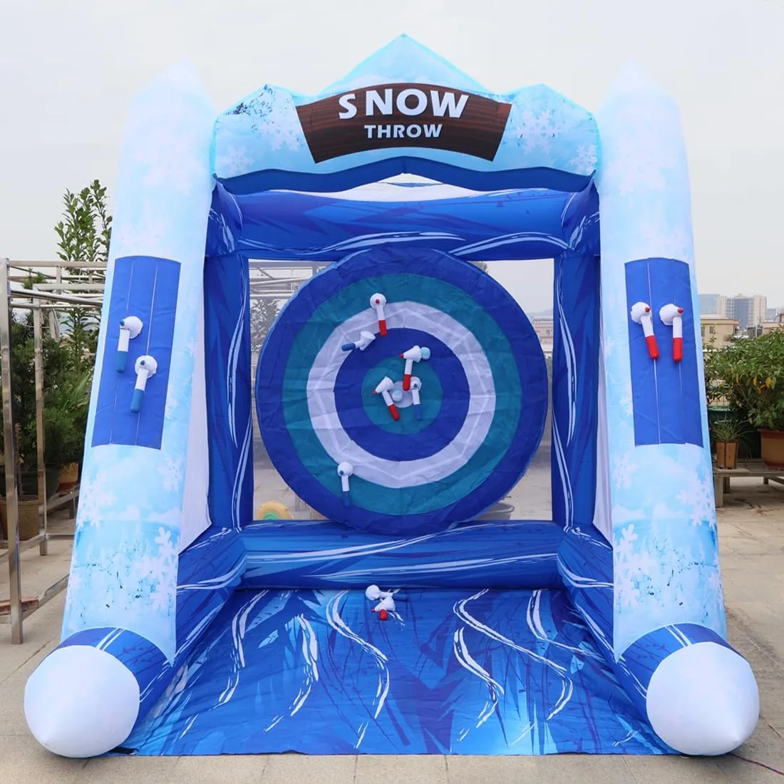 Blue Inflatable Snow Throwing Game Inflatable Ball Toss Target Dart Board 12 Axes 8 Toss Ball for Party/Birthday/Backyard/School/Team Events