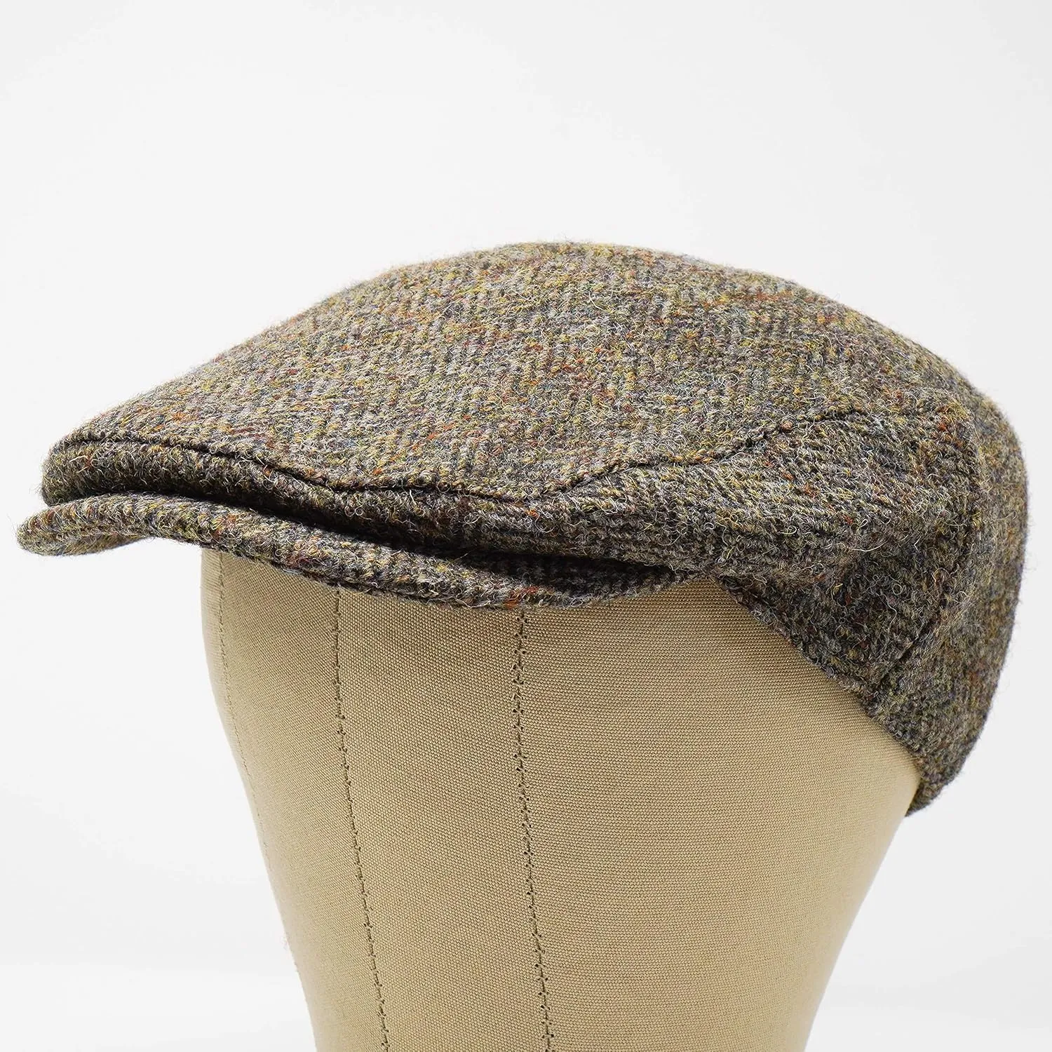 Borges & Scott Nevis Flat Cap - 100% Handwoven Wool – Harris Tweed – Water Resistant