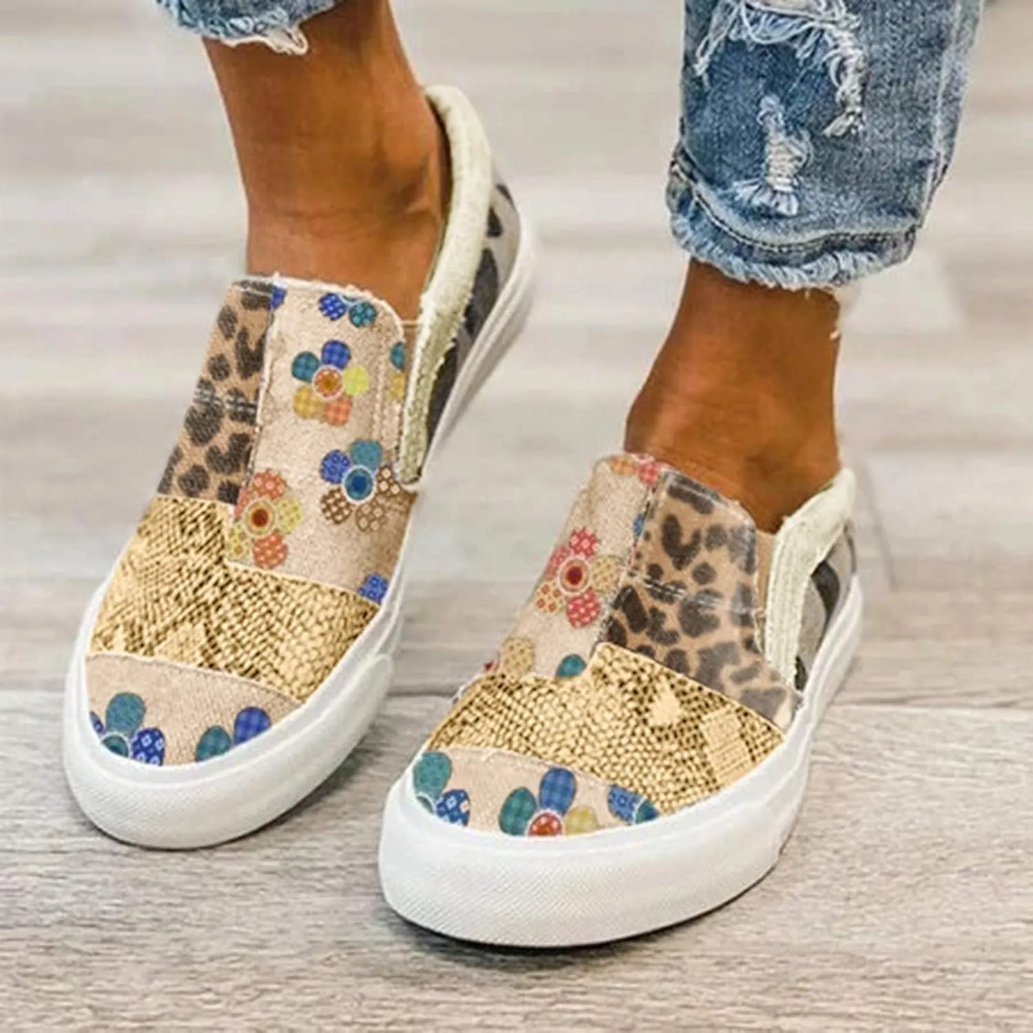 Canvas Shoes for Women Slip On Fashion Sneakers Low Top Casual Loafers Women's Slip On Shoe Canvas Sneakers Womens Tennis Shoes Flat Dress Work Shoe Stitching Printed Breathable Lightweight Walking