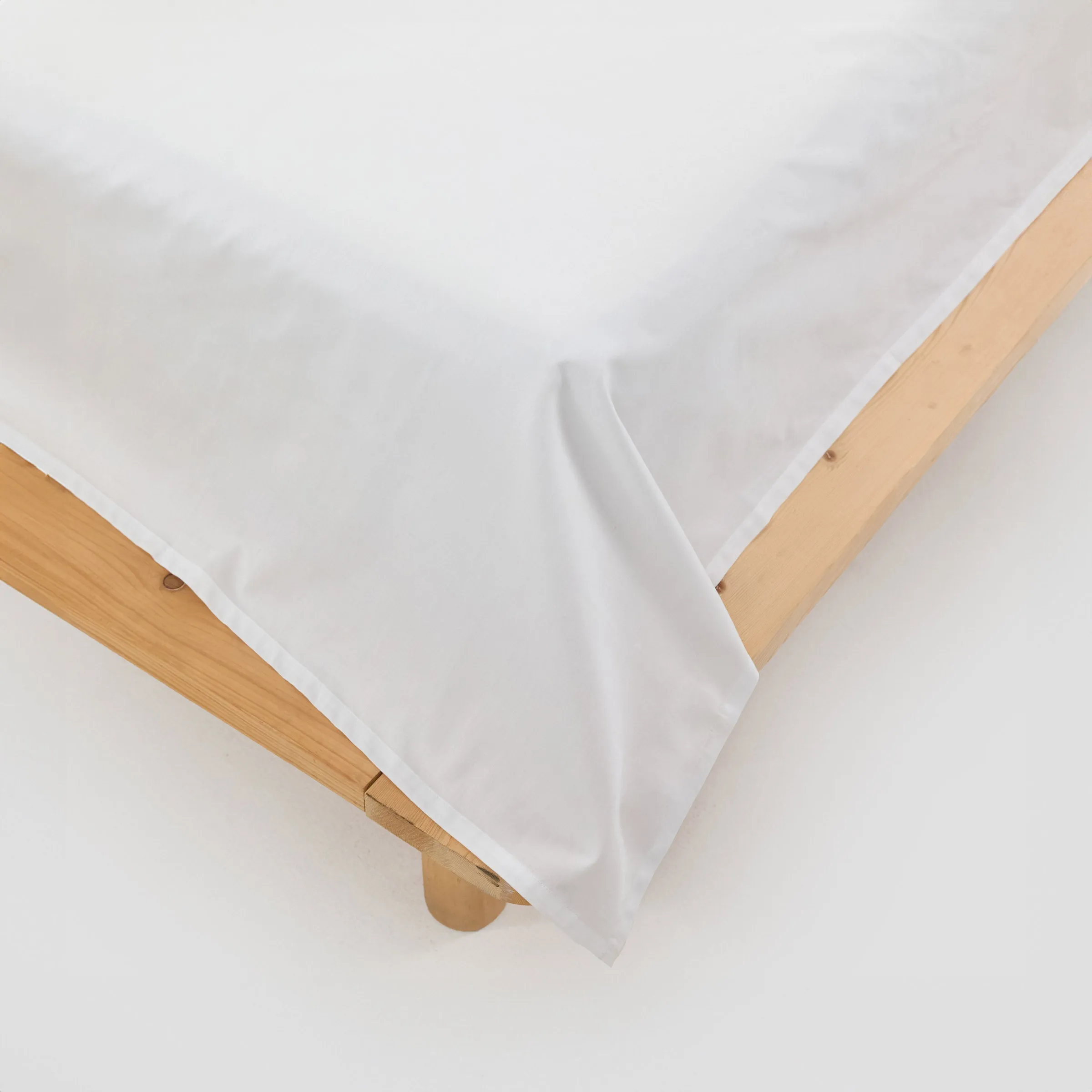 Classic White Flat Sheet