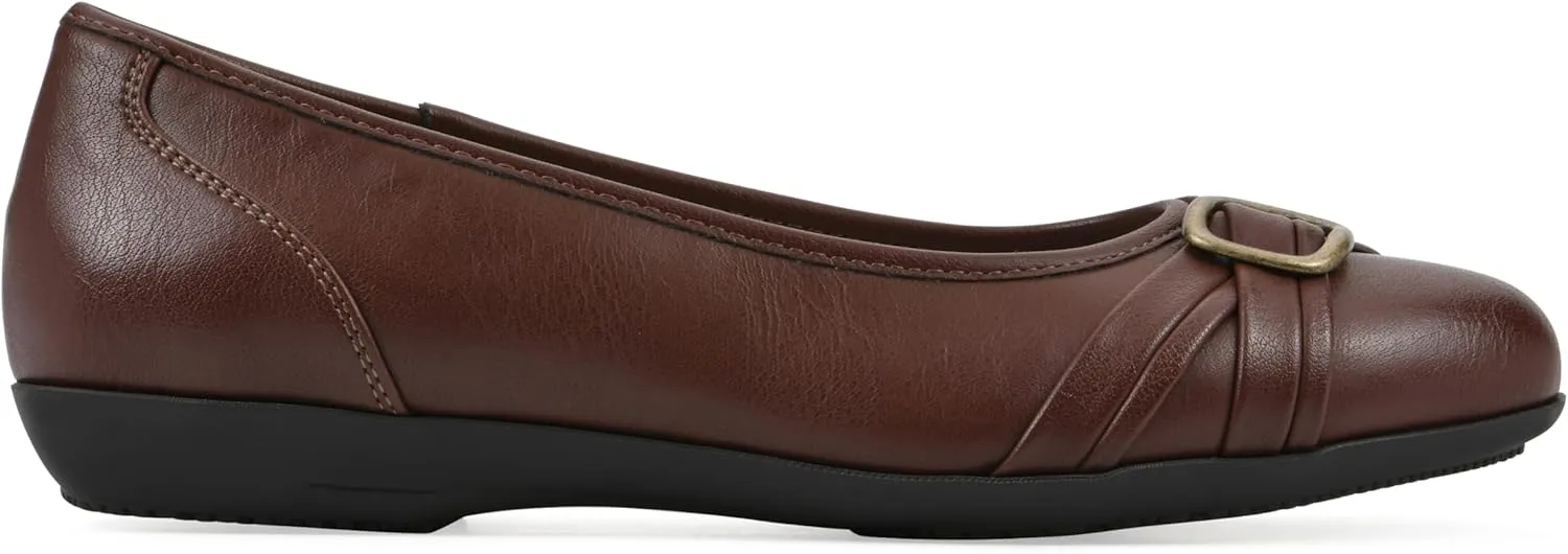 CLIFFS BY WHITE MOUNTAIN Women's Calming Cushioned Ballet Flat