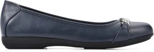 CLIFFS BY WHITE MOUNTAIN Women's Charmed Flat, Navy/Smooth, 8.5 W