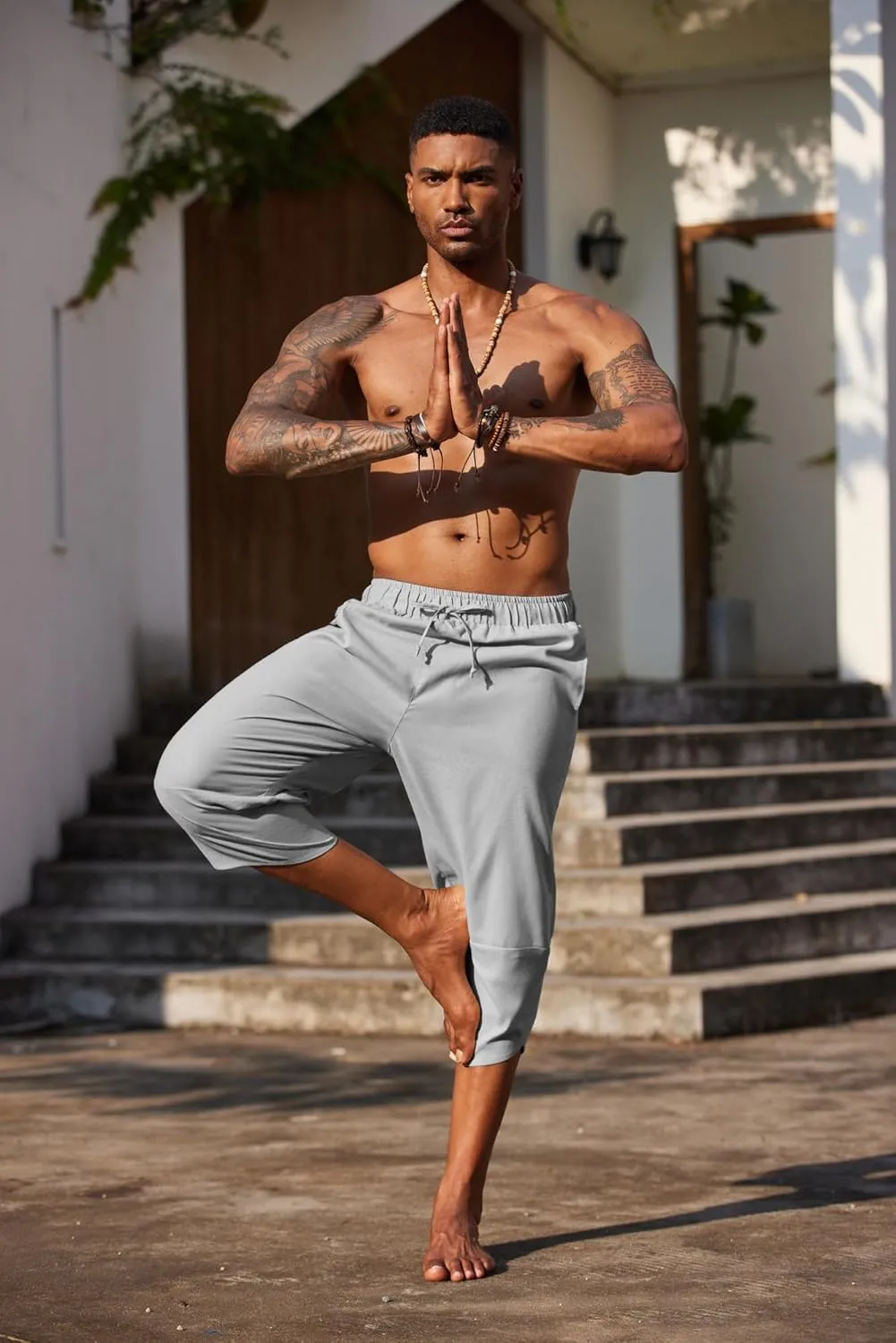 COOFANDY Men's Linen Harem Capri Pants Lightweight Loose 3/4 Shorts Drawstring Elastic Waist Casual Beach Boho Yoga Trousers