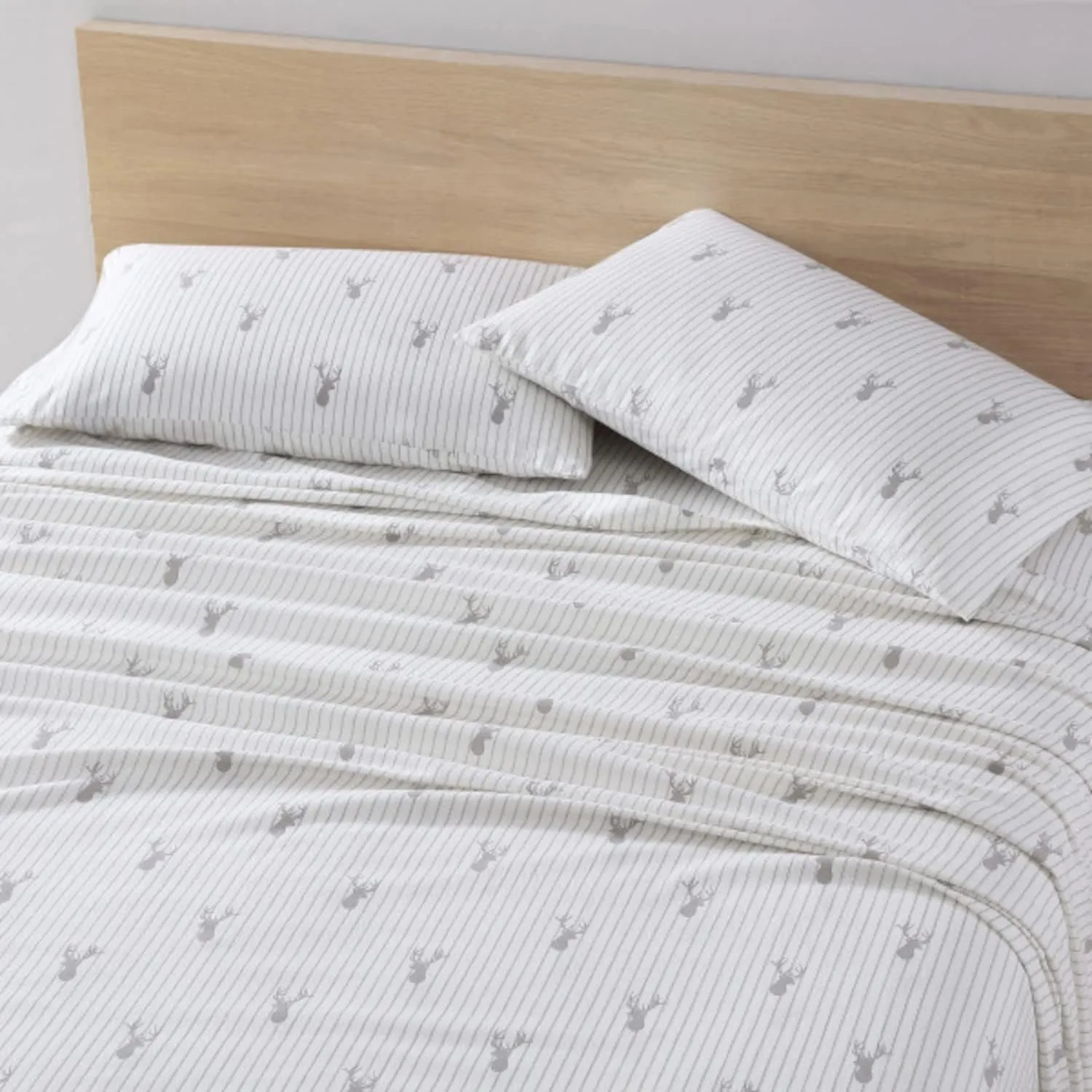 Eddie Bauer - Twin Sheet Set, Warm Breathable Cotton Flannel Bedding with Deep Pockets, Brushed for Extra Softness, Cozy Home Decor, Oeko-Tex Certified (Deer Lodge Beige, Twin)