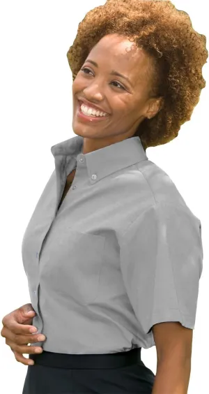 Edwards Garment Women's Button Down Oxford Shirt
