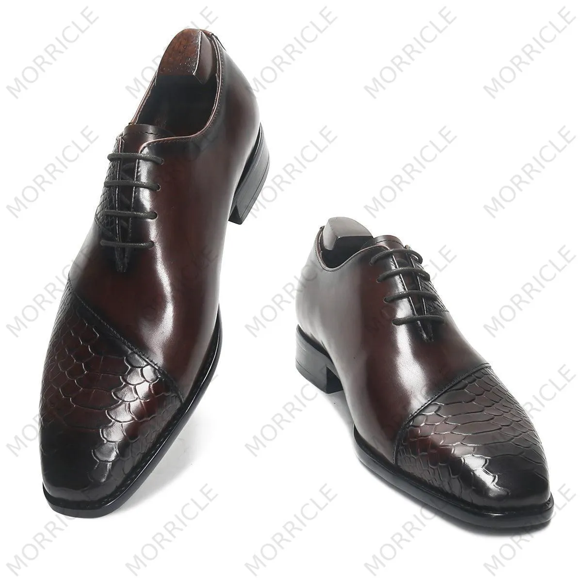 Exquisite Embossed Crocodile Oxford Shoes