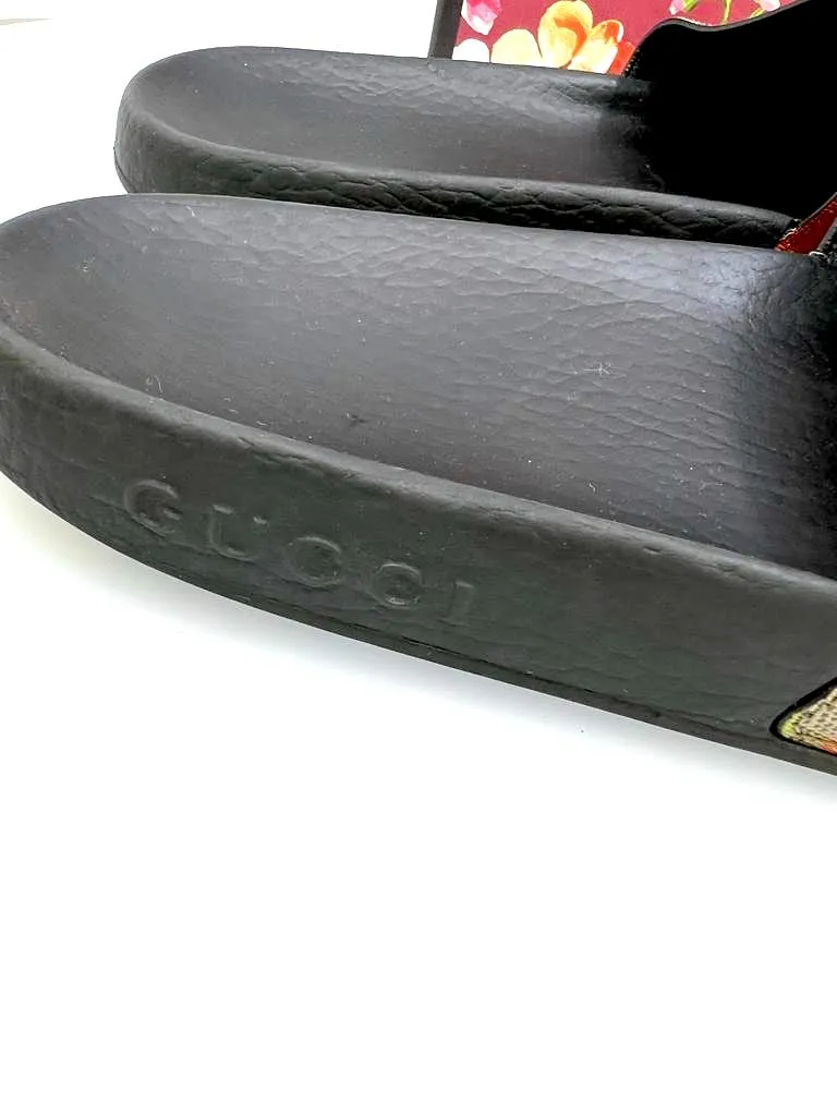 GUCCI GG SUPREME BLOOMS SLIDE SANDALS