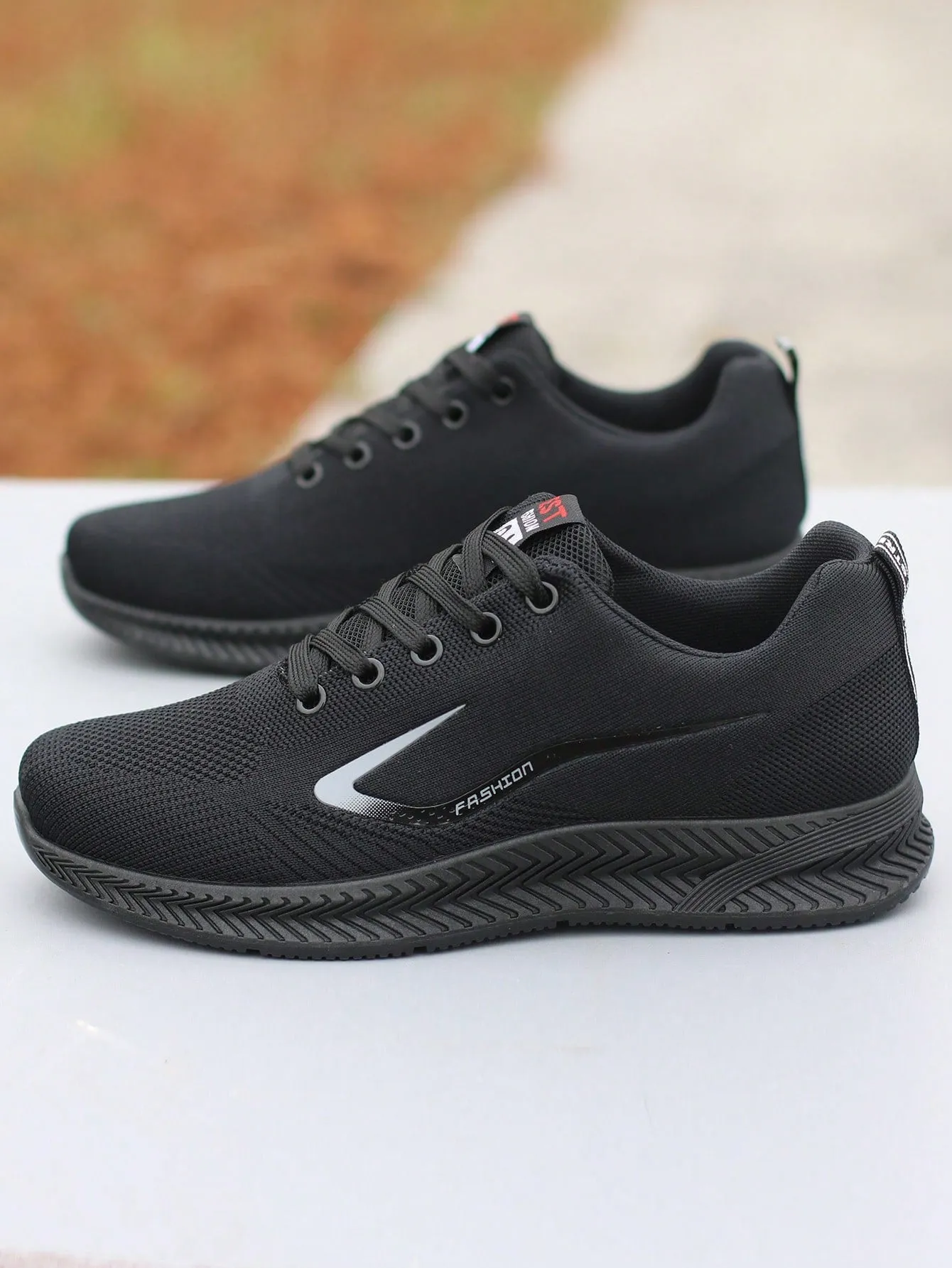 Mens 2025 Breathable Lightweight Running Shoes