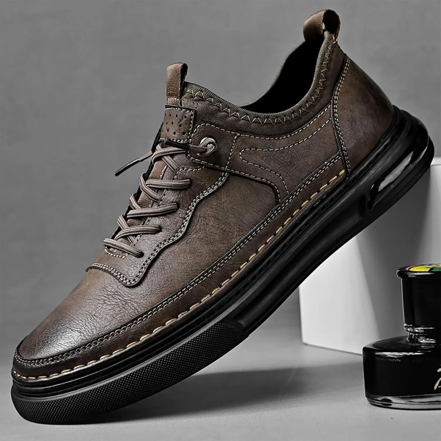 Mens Leather Fashion Oxford Sneaker Low Top Lace Up Round-Toe Casual Oxford Shoes Retro Comfortable Business Dress Invisible Height Increasing Non-Slip Softsole Walking Work Shoes