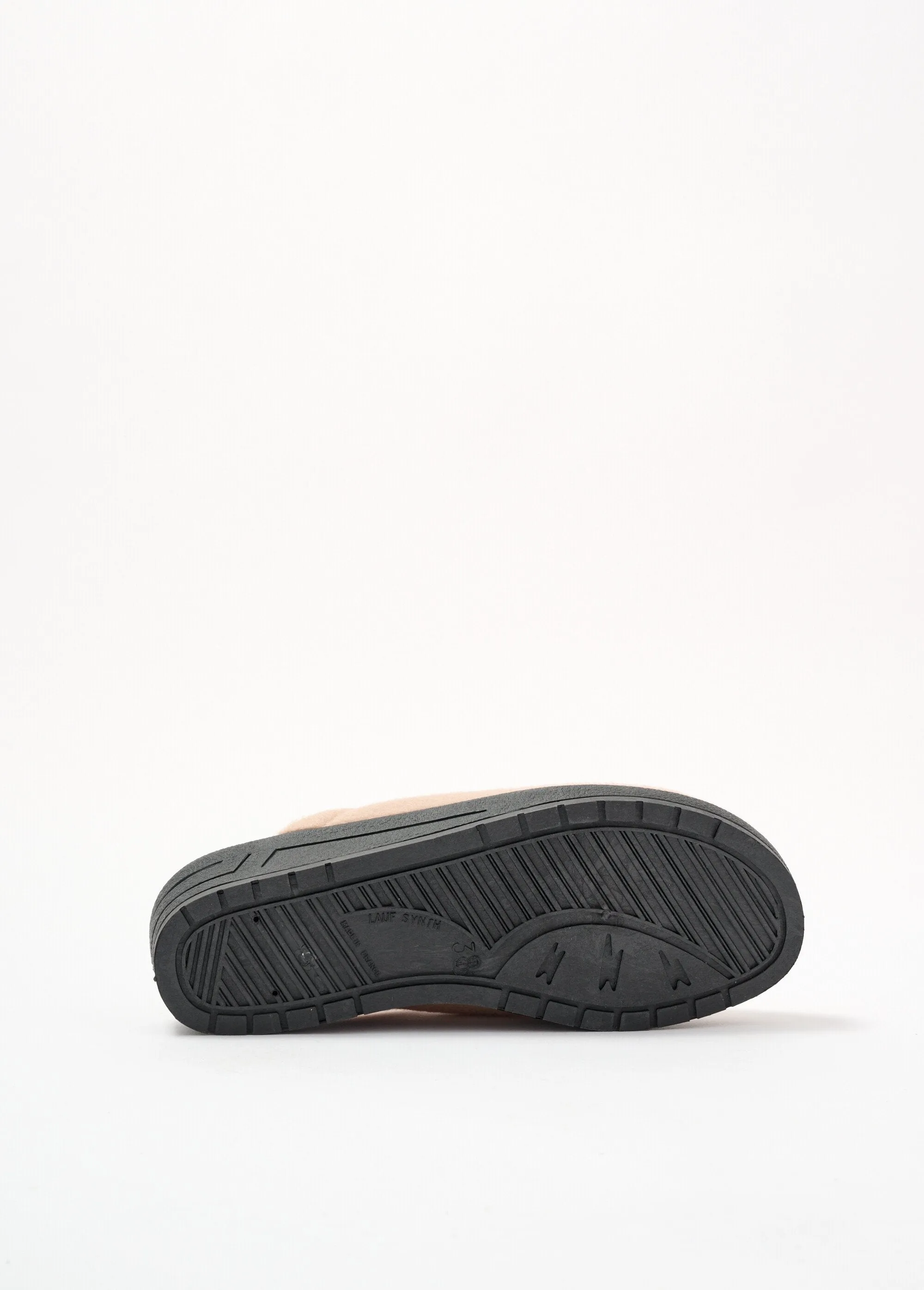 Mixed mule comfort width fleece slippers