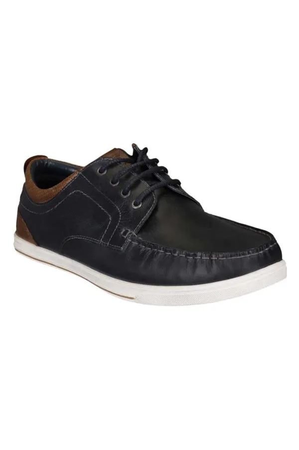 RedTape Men Tan Boat Shoes