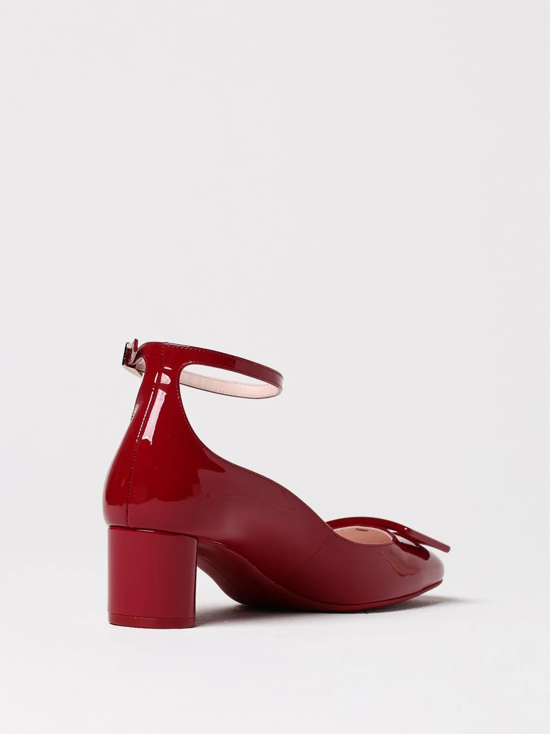 Roger Vivier Pumps Woman Cherry