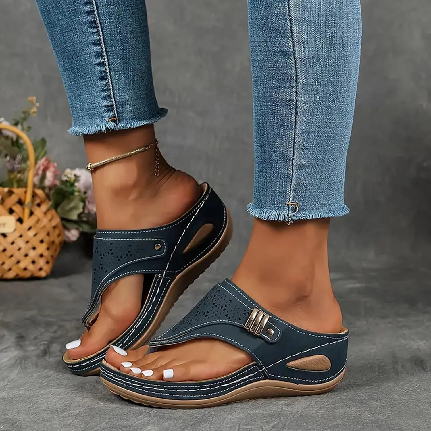 Sandals for Women 2025 Dressy Wedge Comfortable Orthopedic Sandals with Arch Support Summer Breathable Cutout Open Toe Flip Flops Flat Platform Slip on Slippers Boho Beach Walking Shoes