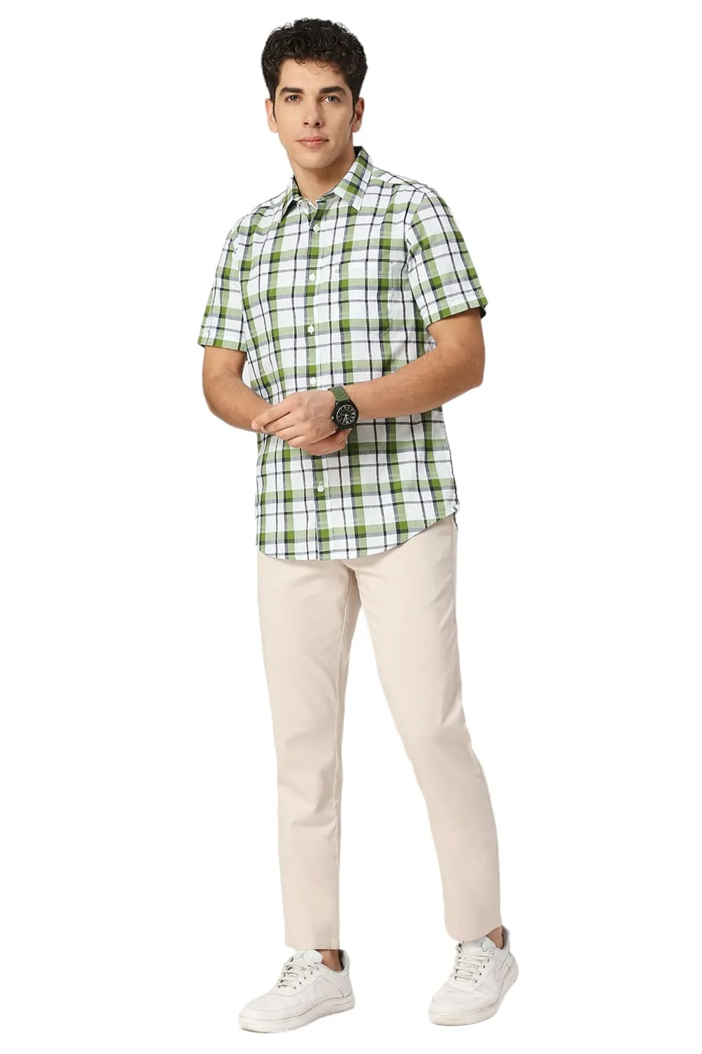 Slim Fit Cotton Oxford Checks Halfsleeves Shirt