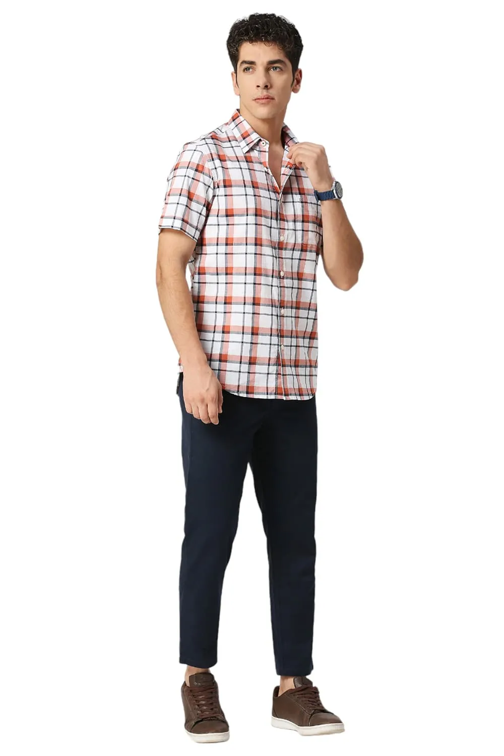 Slim Fit Cotton Oxford Checks Halfsleeves Shirt