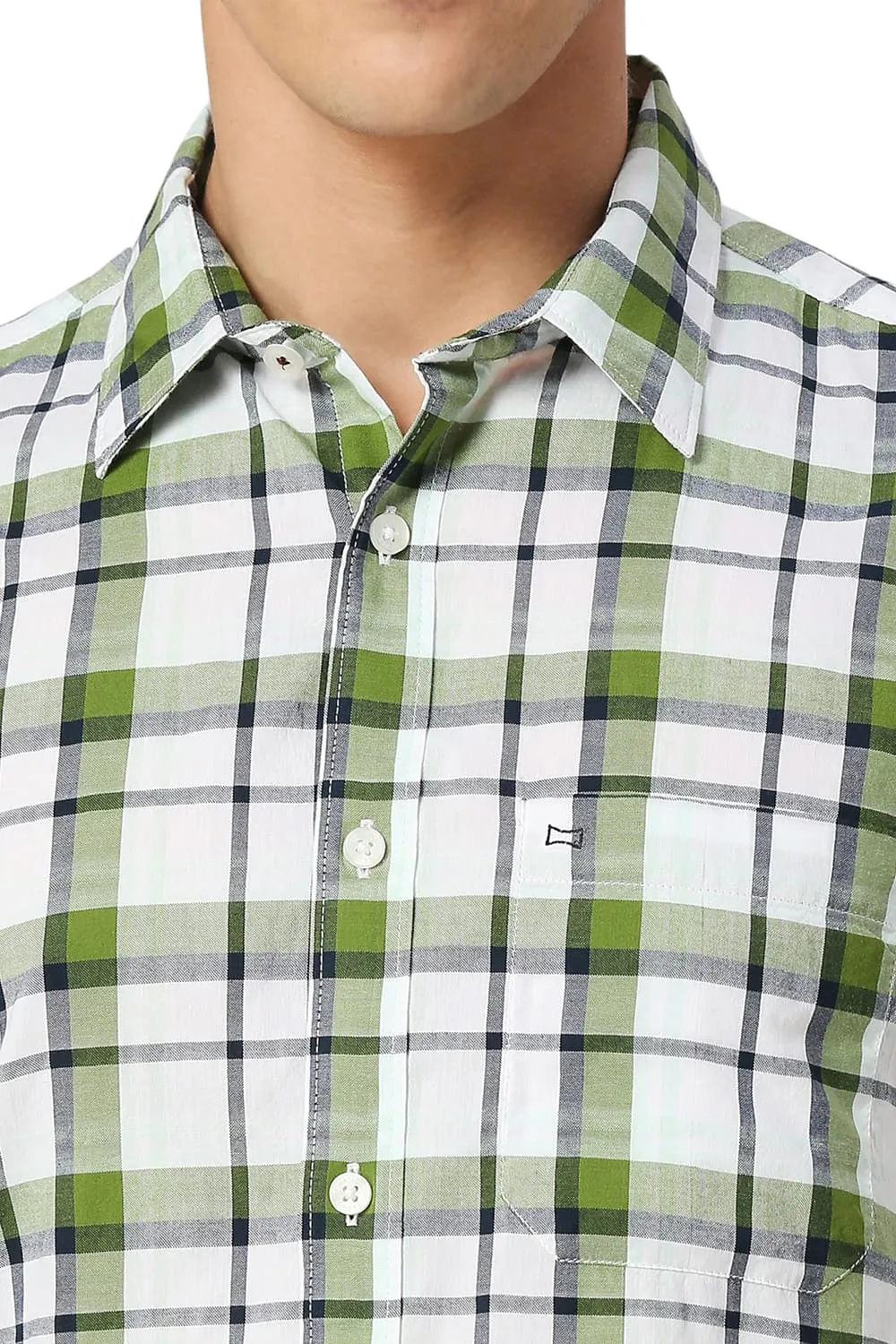 Slim Fit Cotton Oxford Checks Halfsleeves Shirt