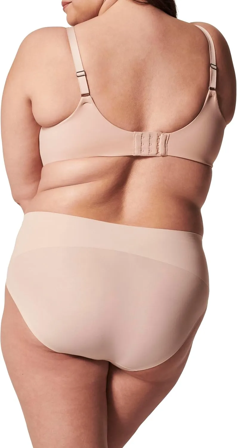 SPANX Low Profile Minimizer Bra - Minimize Breast Size by up to 1 Inch - Quick-Drying Fabric - Comfortable Bras for Women