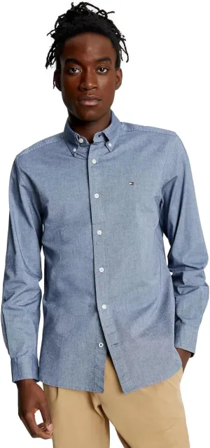 TOMMY HILFIGER Men's Signature Long Sleeve Casual Button Down Shirt in Regular Fit 2025 Collection