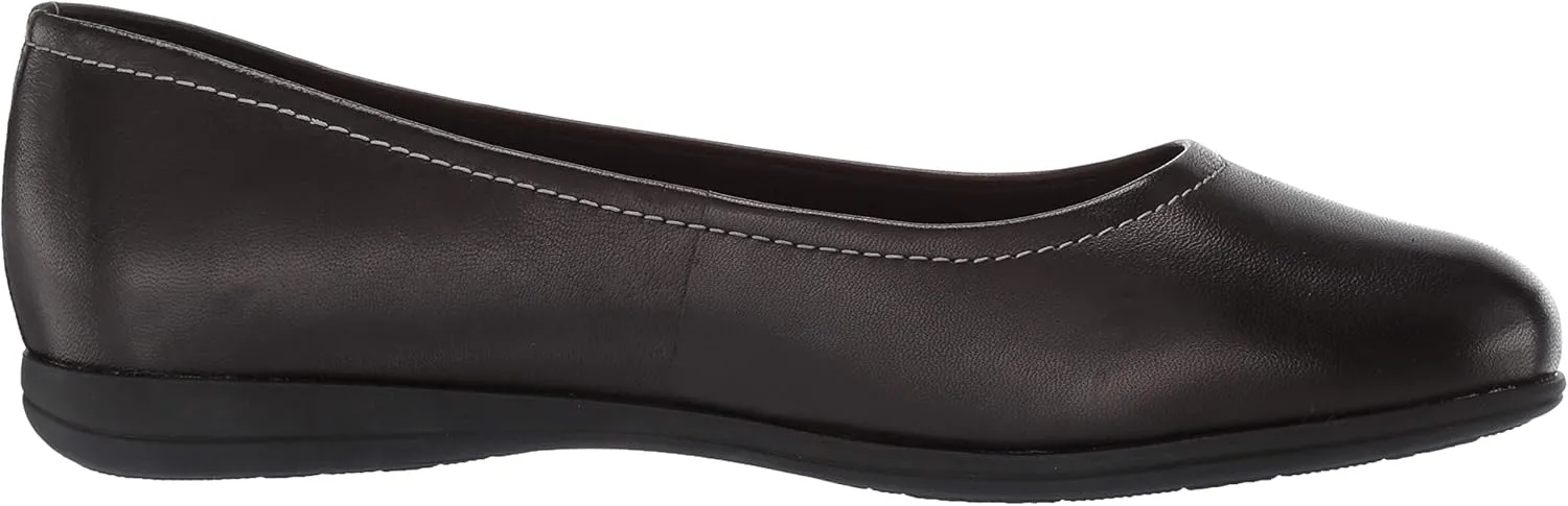 Trotters Women's Darcey Ballet Flat