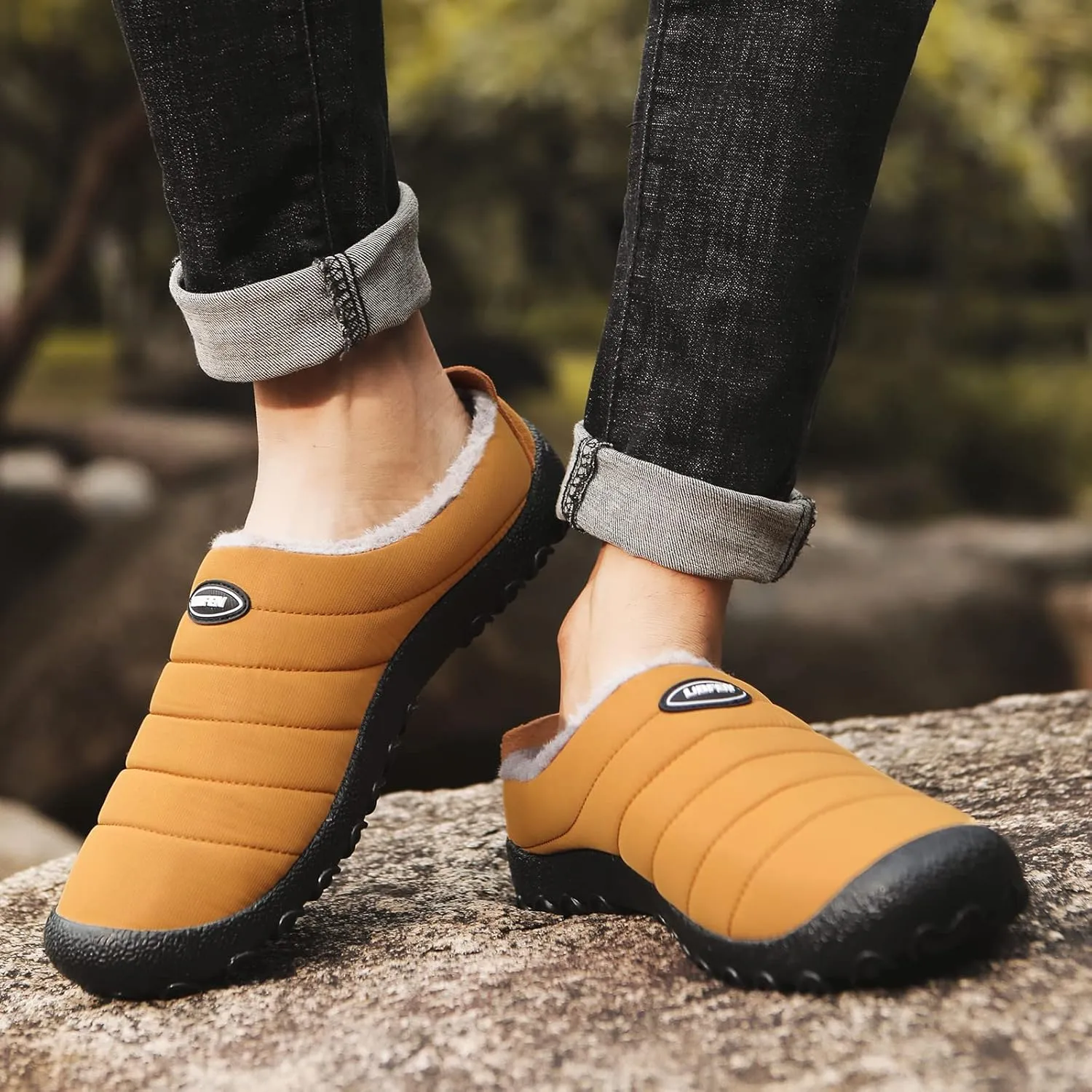 UBFEN Mens Womens Winter Warm Slippers with Fuzzy Plush Lining Slip on House Shoes Indoor Outdoor Anti-Skid Rubber Sole