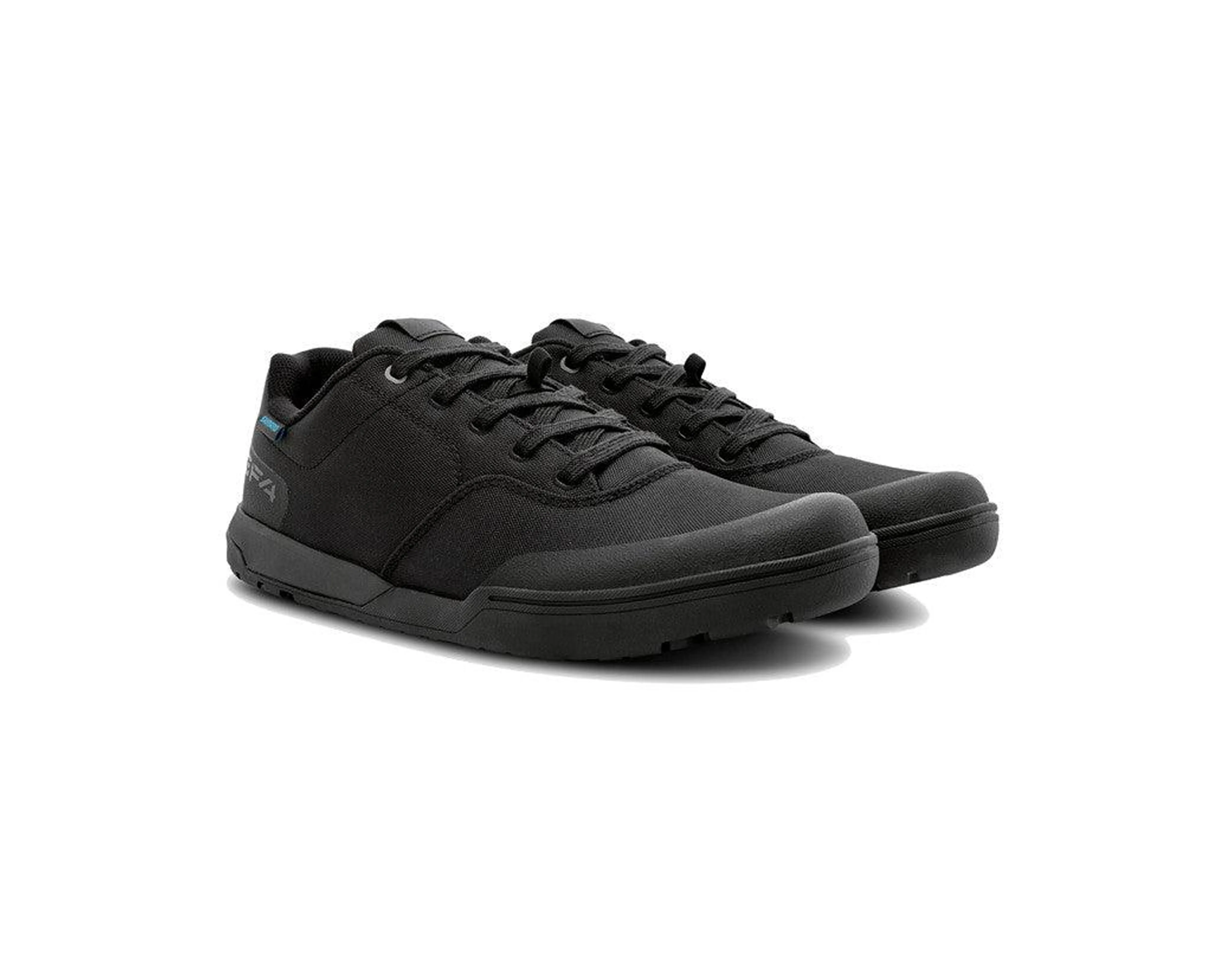 Wholesale deals Shoe All-encompassing selection SH-GF400 Shimano