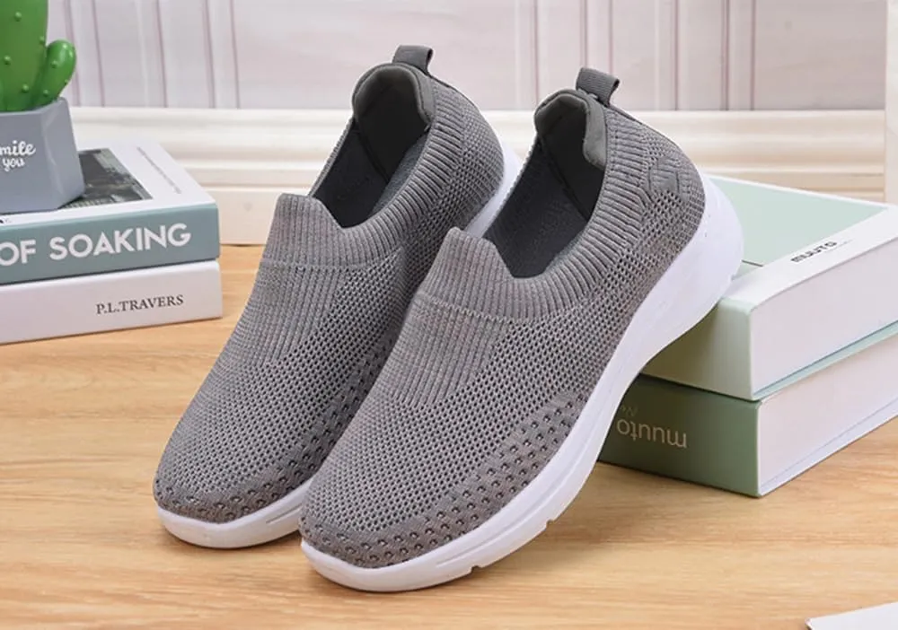 Women's Casual Lightweight Breathable Soft Sole Flat Sneakers – Stylish Knitted Athletic Shoes