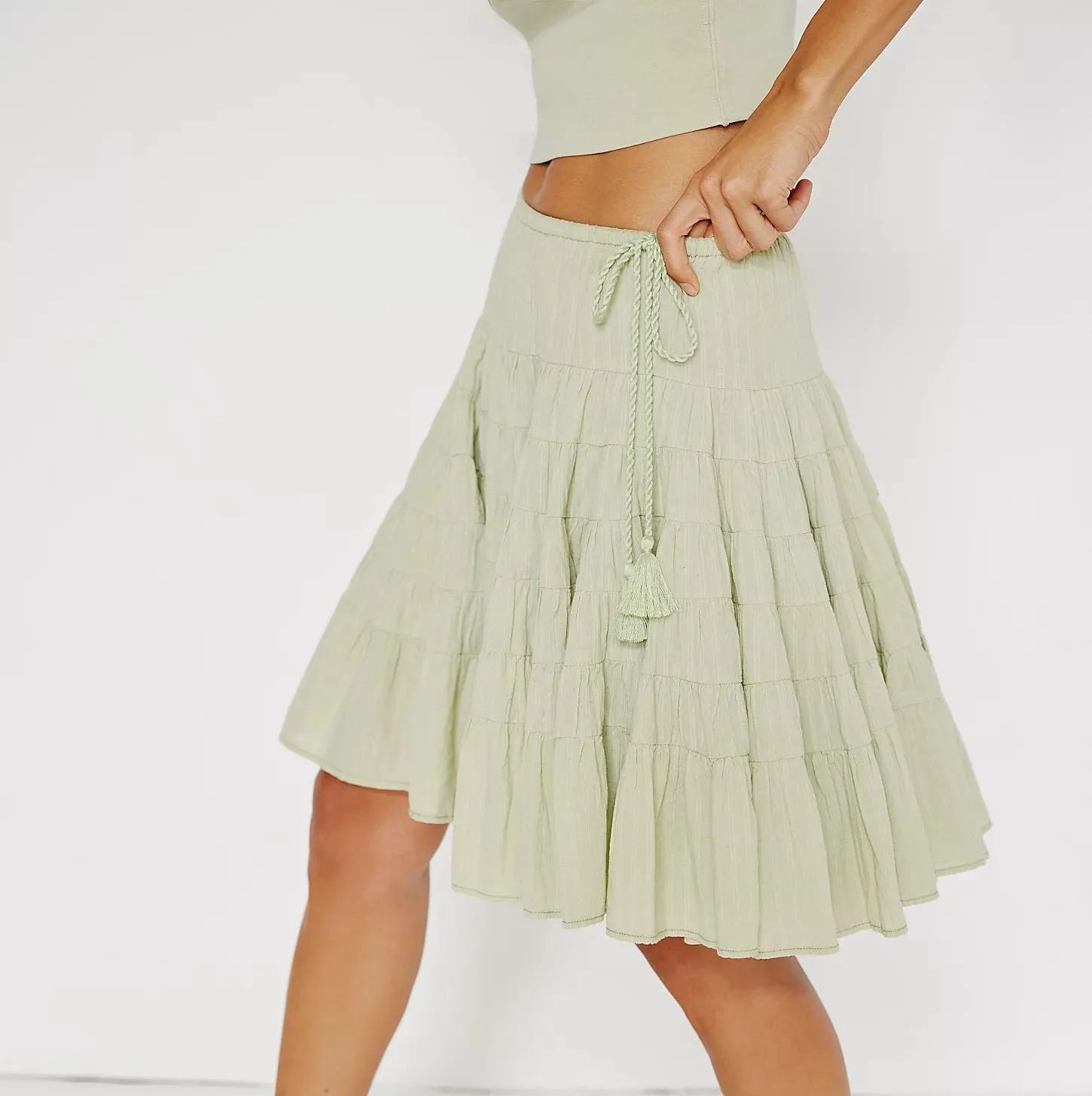 Womens Knee Length Skirts Boho Y2k Going Out Streetwear Lace Teen Girls Flowy Pleated A Line Short Layered Skirt