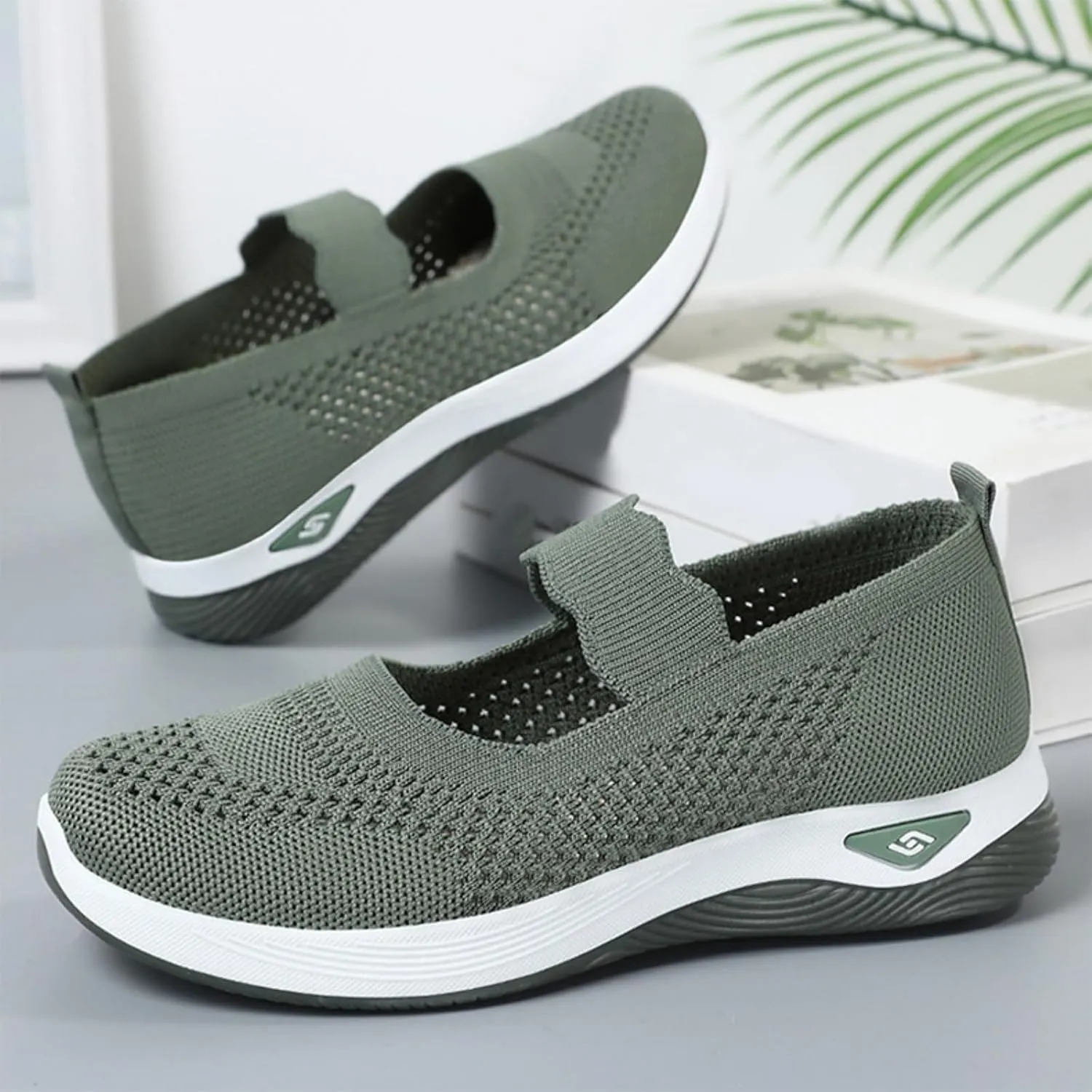 Womens Walking Shoes Lightweight Breathable Mesh Air Cushion Sneakers Casual Non-Slip Nurse Work Shoes Arch Support Comfortable