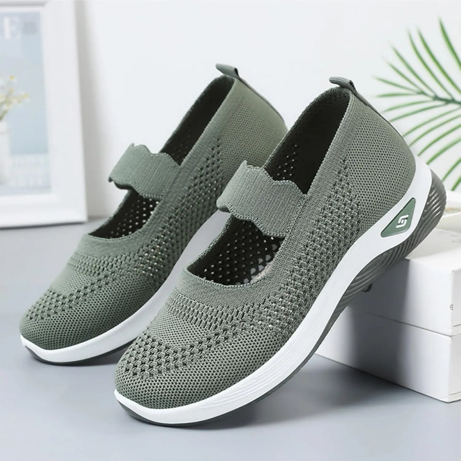 Womens Walking Shoes Lightweight Breathable Mesh Air Cushion Sneakers Casual Non-Slip Nurse Work Shoes Arch Support Comfortable