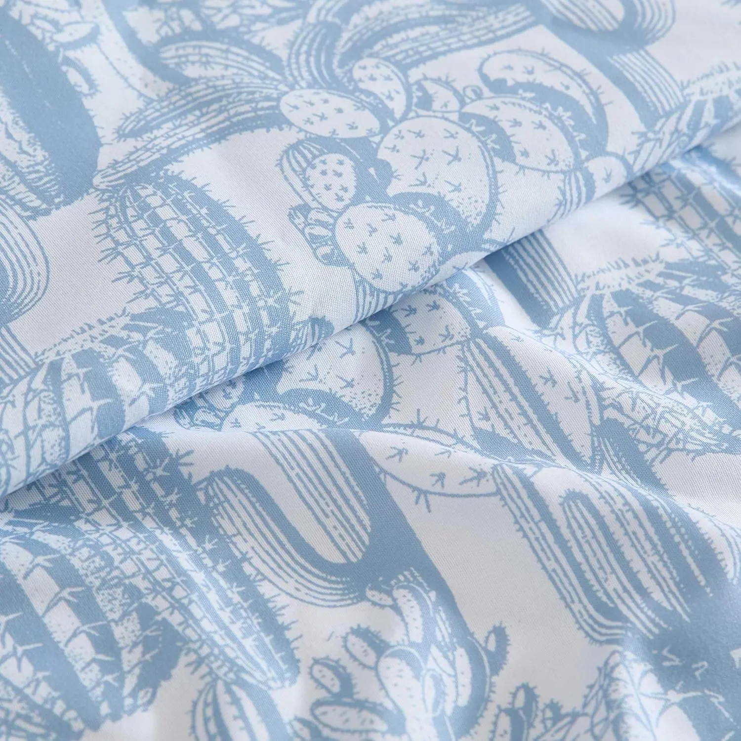 Wrangler - Sheet Set, Breathable & Wrinkle Resistant Bedding with Matching Pillowcases, Yellowstone Inspired, Fully Elasticized (Cactus Toile Blue, Queen)
