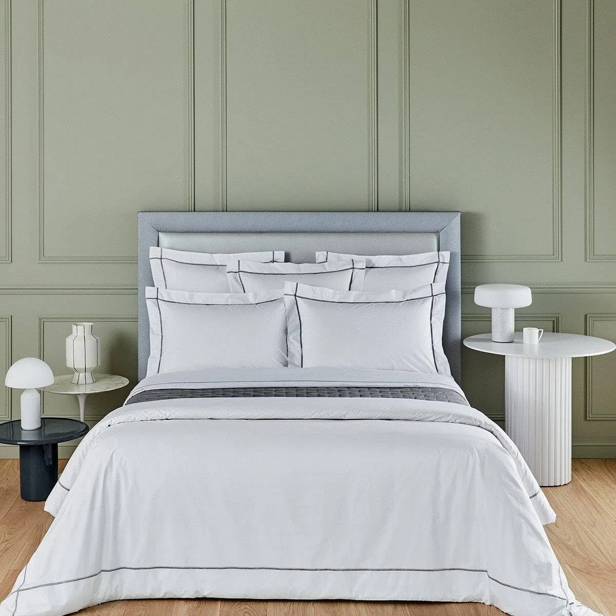 Yves Delorme Athéna Platine (Platinum Grey) King 110 x 94 in Duvet Cover Extra Soft and Cooling Luxury Sheets, 100% Natural Organic Cotton - Breathable and Durable