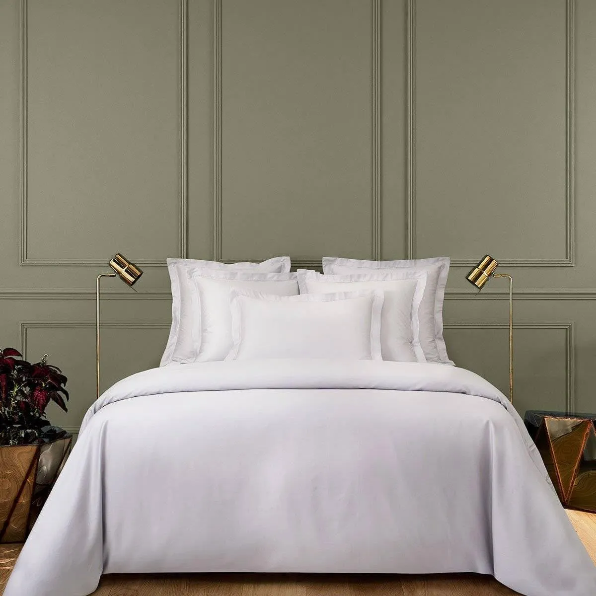 Yves Delorme Triomphe Silver (Light Grey) King 21 x 37 in Sham - Extra Soft and Warm Luxury Sheets, 100% Natural Organic French Bed Linens - Breathable and Durable