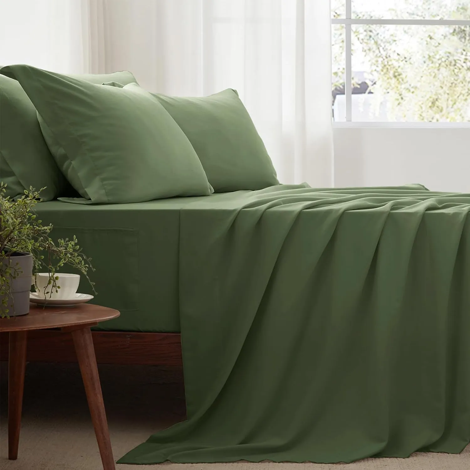 Zzlpp Twin Comforter Set 5 Piece, Olive Green Bed in a Bag with Comforters, Pillow Shams, Pillowcases, Flat Sheet, Fitted Sheet with Side Pocket